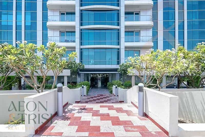 Studio Apartment in Dubai Sports City