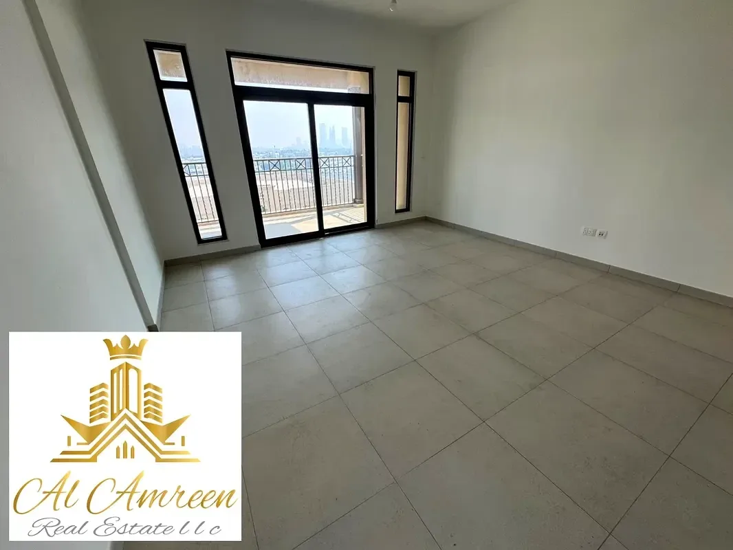 1 Bedroom in Umm Suqeim photo 1