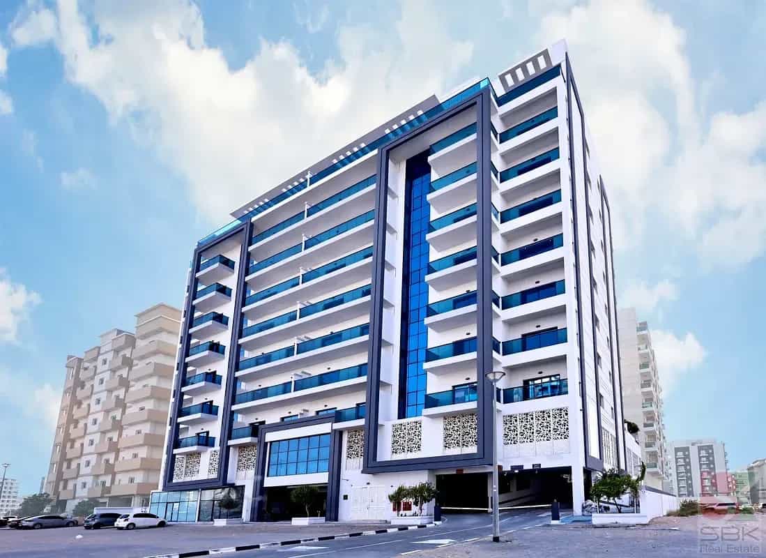 2 Bedrooms in International City