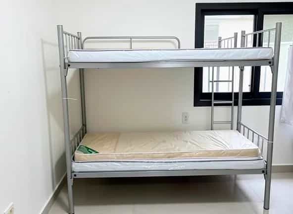 Bed Space in Al Karama
