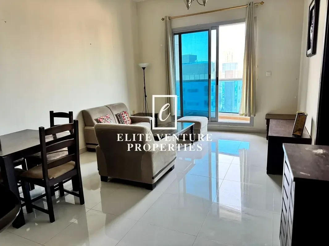 1 Bedroom in Dubai Sports City photo 1