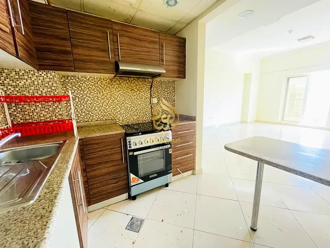 1 Bedroom in International City photo 1
