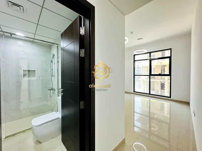 3+ Bedrooms in Al Satwa
