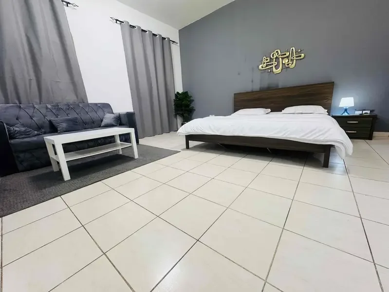 Studio Apartment in International City photo 1