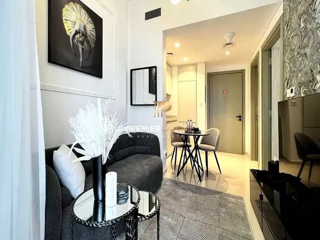 1 Bedroom in Business Bay photo 1