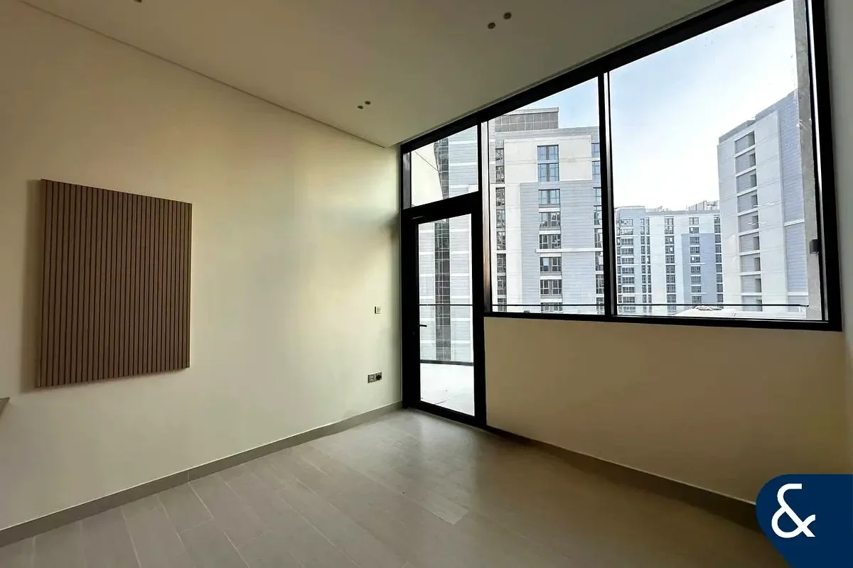 1 Bedroom in Jumeirah Village Circle (JVC) photo 1