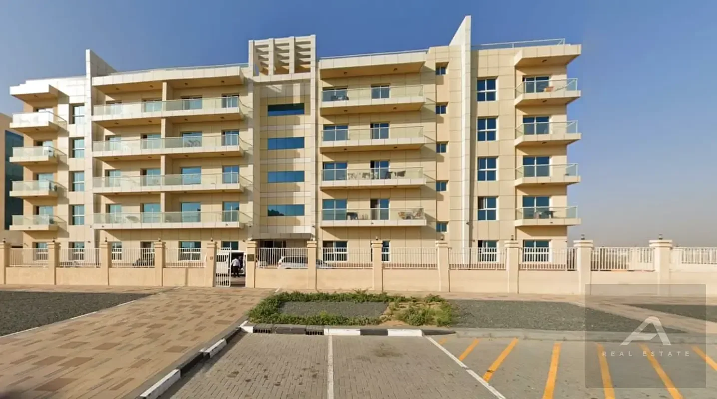 1 Bedroom in Dubai South photo 1