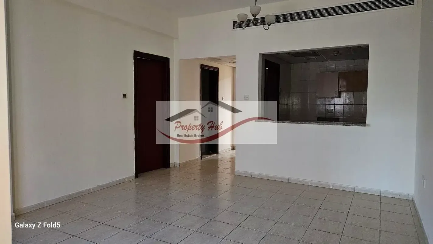 1 Bedroom in International City photo 1
