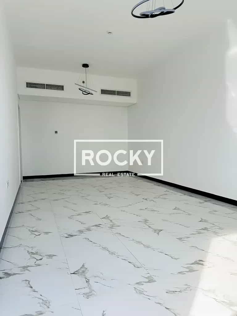 2 Bedrooms in International City