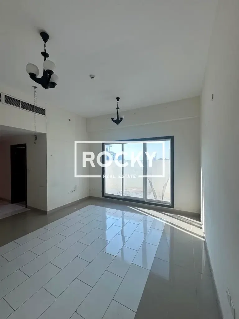 1 Bedroom in Bur Dubai photo 1
