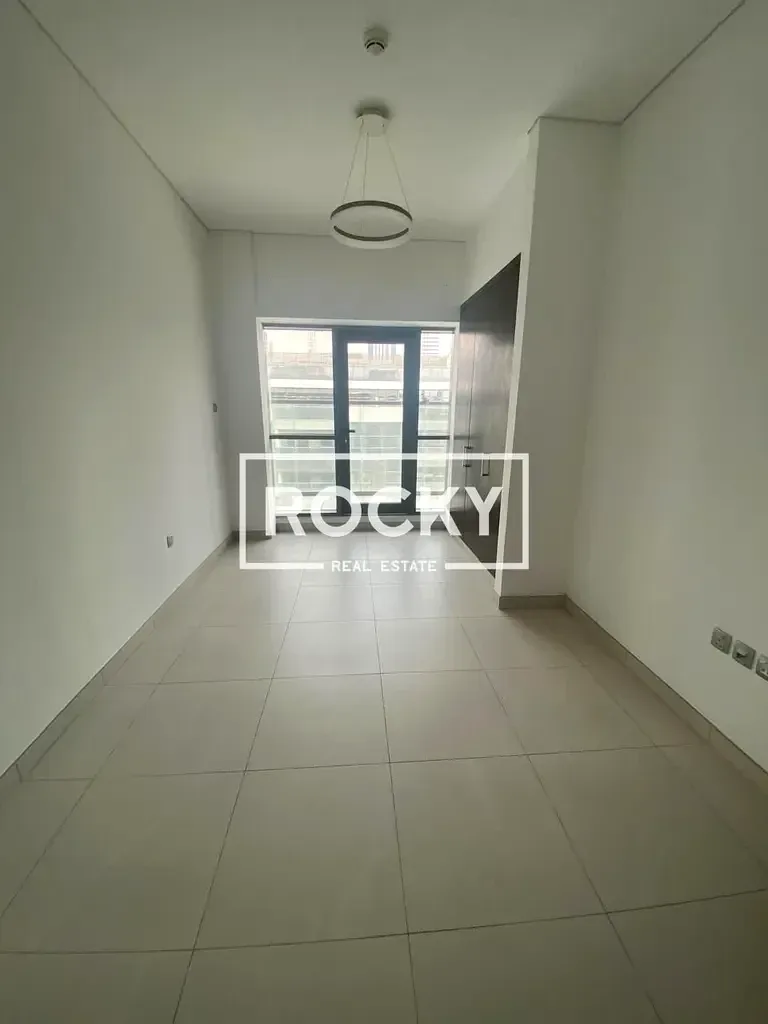 1 Bedroom in Al Satwa photo 1