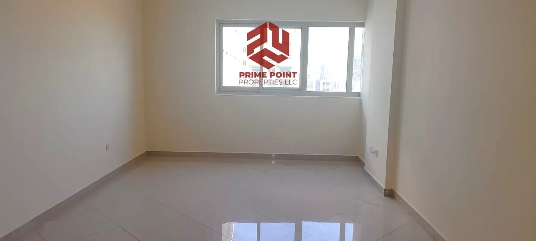 3+ Bedrooms in Silicon Oasis photo 1