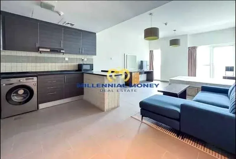 Studio Apartment in Dubai Sports City photo 1
