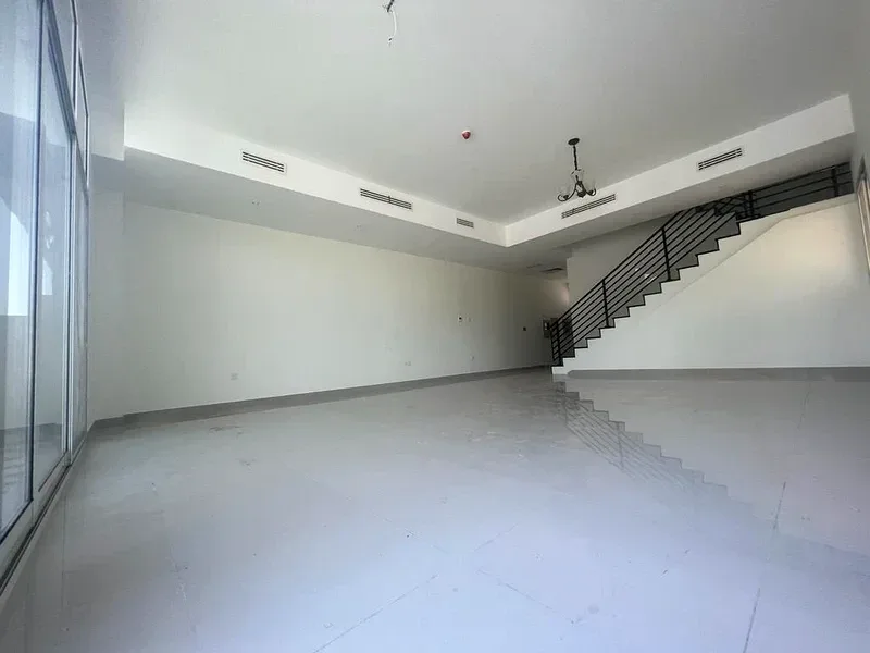3+ Bedrooms in Jumeirah Village Circle (JVC) photo 1