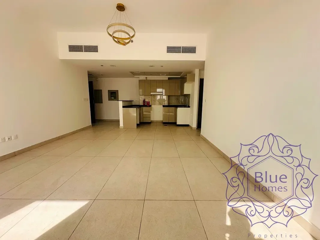 2 Bedrooms in Nad Al Sheba photo 1