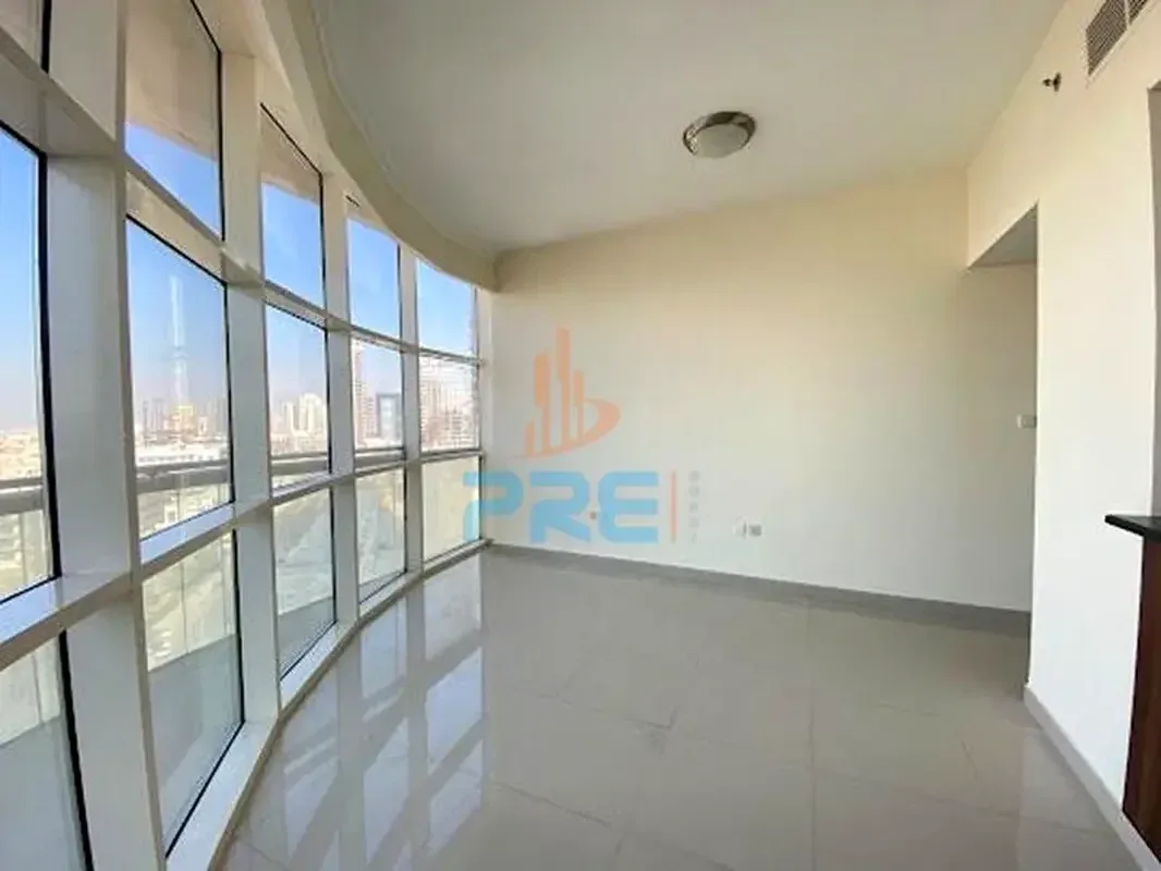 1 Bedroom in Jumeirah Village Circle (JVC) photo 1