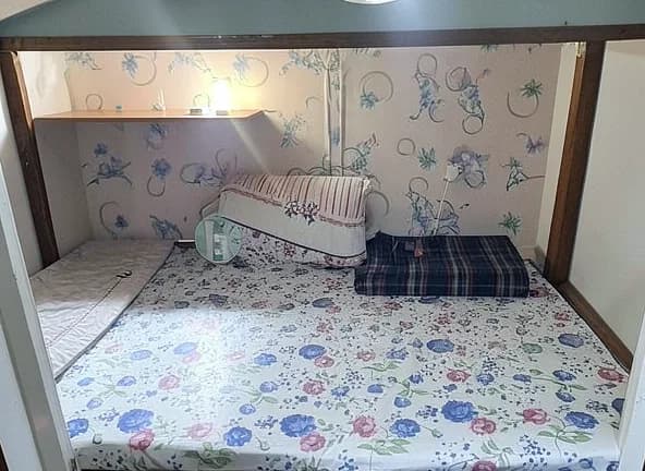 Bed Space in Al Muraqqabat photo 1