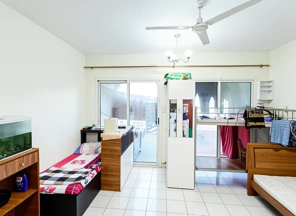 Bed Space in International City photo 1
