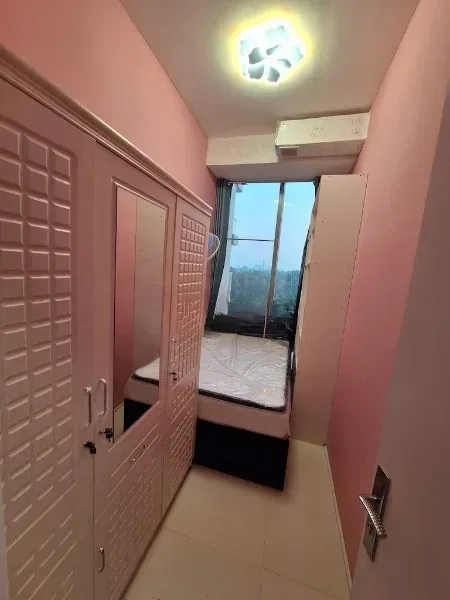 Partition Room in Dubai Investment Park (DIP) photo 1