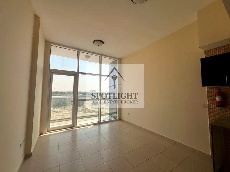 Studio Apartment in Silicon Oasis photo 1
