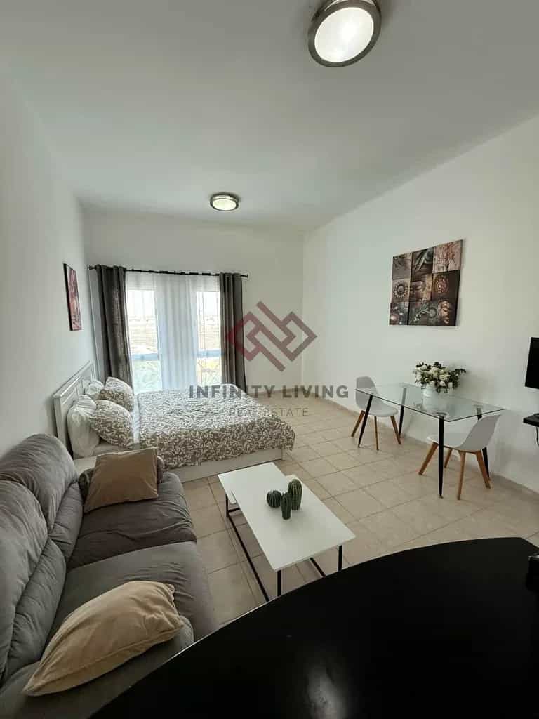 Studio Apartment in Discovery Gardens