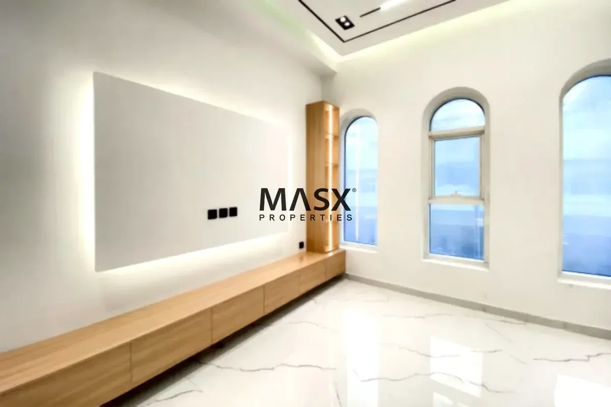 1 Bedroom in Jumeirah Village Circle (JVC) photo 1