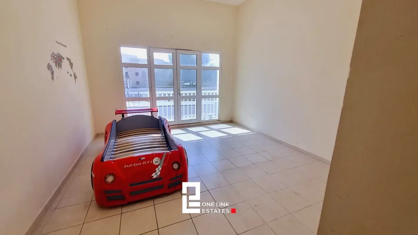 1 Bedroom in Discovery Gardens photo 1