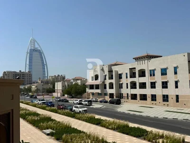 1 Bedroom in Umm Suqeim photo 1