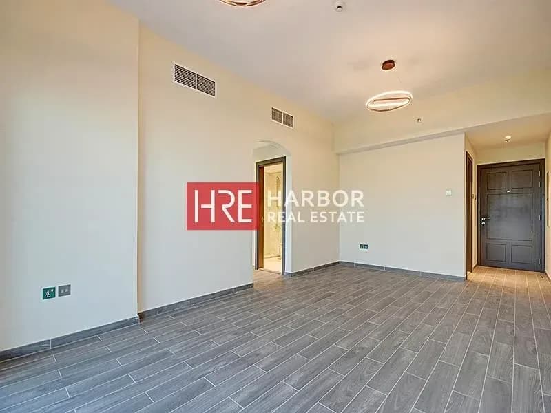 1 Bedroom in Al Barsha photo 1