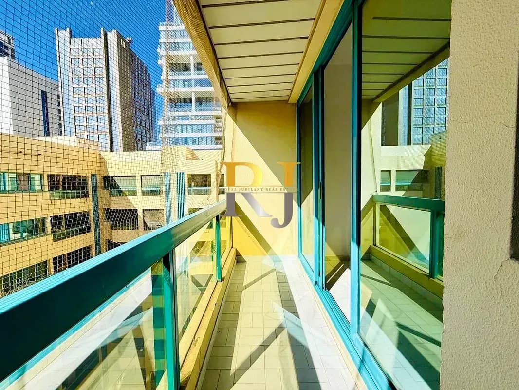 1 Bedroom in Bur Dubai photo 1