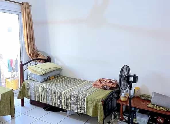 Bed Space in International City